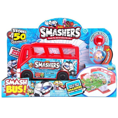 Autobus Smashers cu teren de fotbal