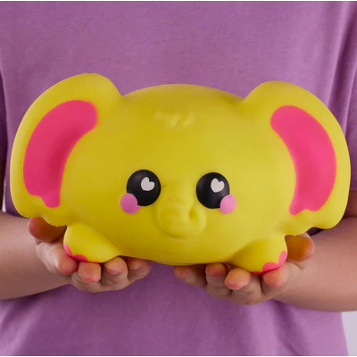 Figurine smooshzees snugzees custard