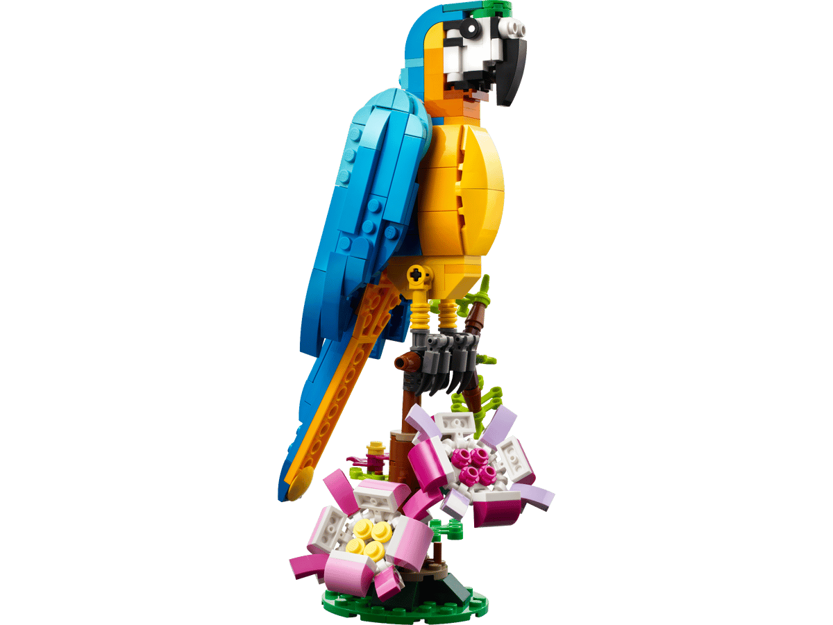 LEGO. Papagal exotic cu 212 piese pentru constructie si joaca creativa