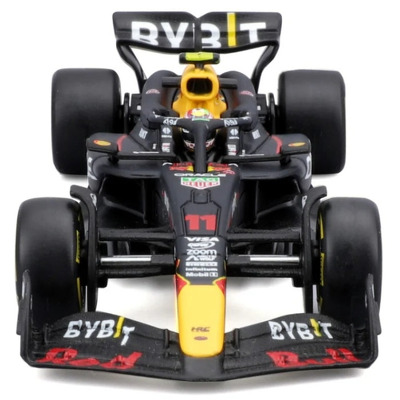 Macheta Oracle Red Bull Racing sofer Sergio Perez cu casca