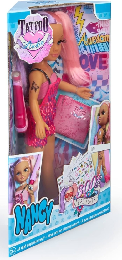 Papusa Nancy cu un tatuaj pentru fiecare zi
