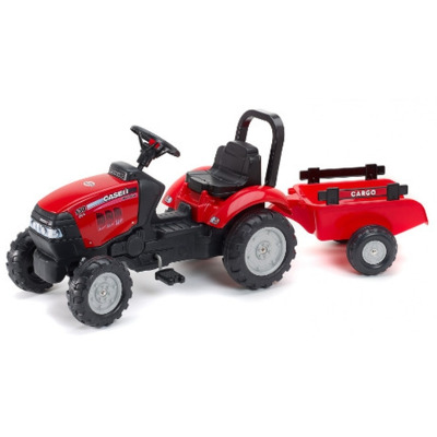 Tractor Case cu remorca
